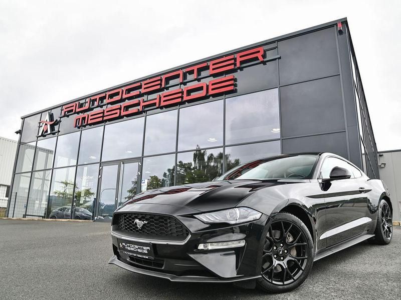 Schwarz Gebraucht 2018 Ford Mustang Premium Coupé | 39.890 € - Bild 1/4