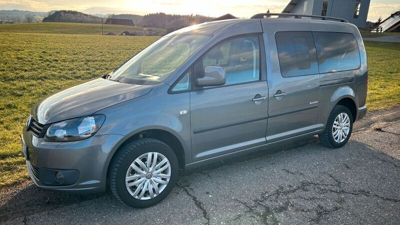 Grau Gebraucht 2014 VW Caddy Maxi Edition Van / Kleinbus | 9.000 € (Superpreis) - Bild 1/4
