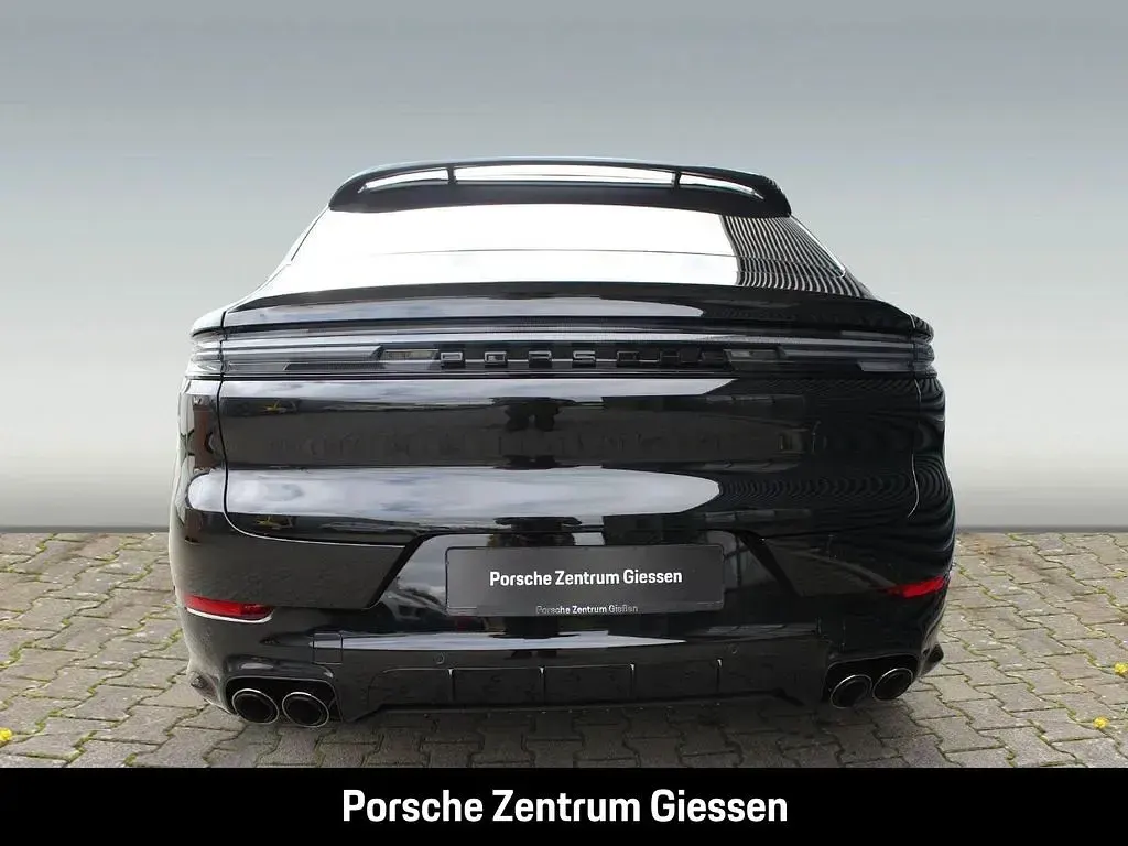 Gebraucht Porsche Cayenne 354 PS (260 kW) 2025 Schwarz SUV