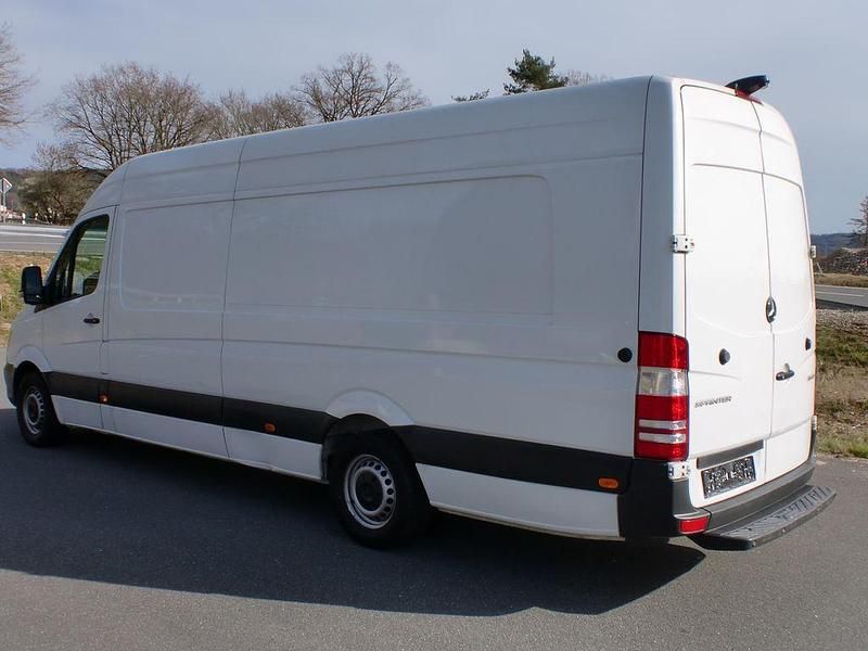 Gebraucht Mercedes Sprinter 163 PS (119 kW) 2017 Weiß Van