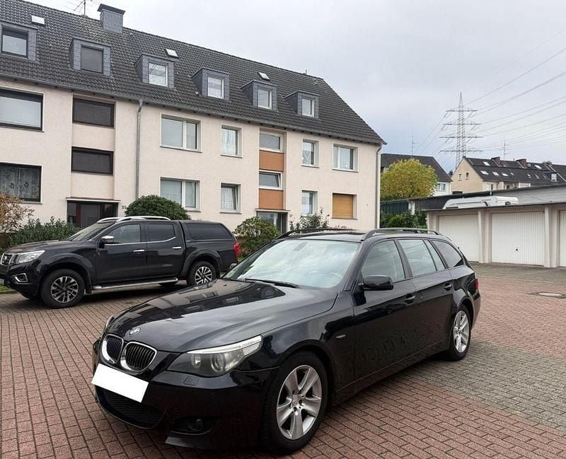 Schwarz Gebraucht 2006 BMW 535 Kombi | 6.590 € (Superpreis) - Bild 1/4