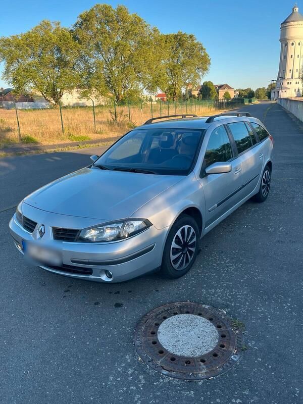 Silber Gebraucht 2005 Renault Laguna II Kombi | 1.750 € (Fairer Preis) - Bild 1/4