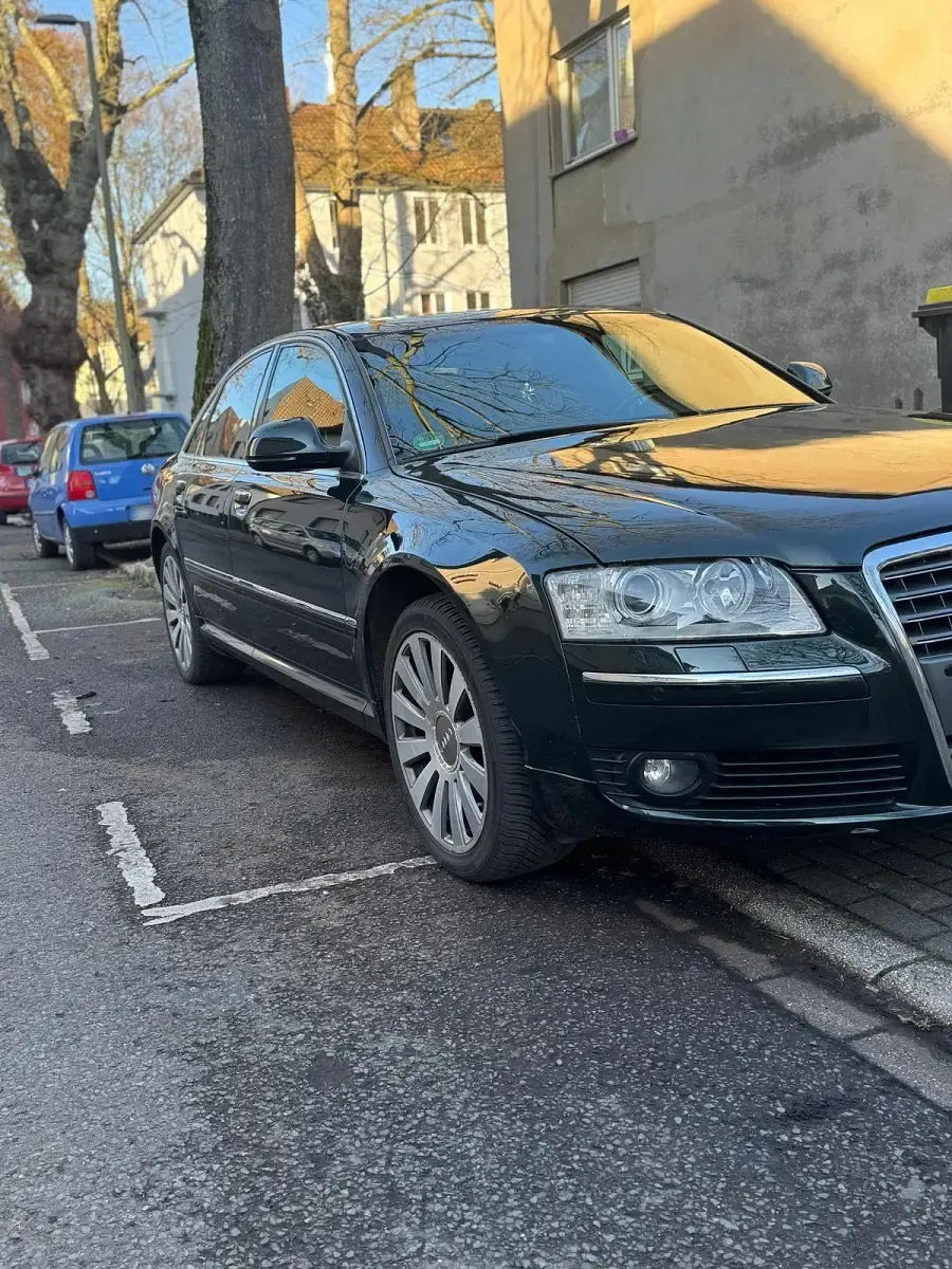 Gebraucht Audi A8 350 PS (257 kW) 2008 Grün Limousine