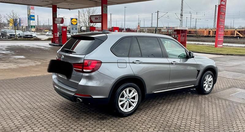 Gebraucht BMW X5 258 PS (189 kW) 2015 Grau SUV