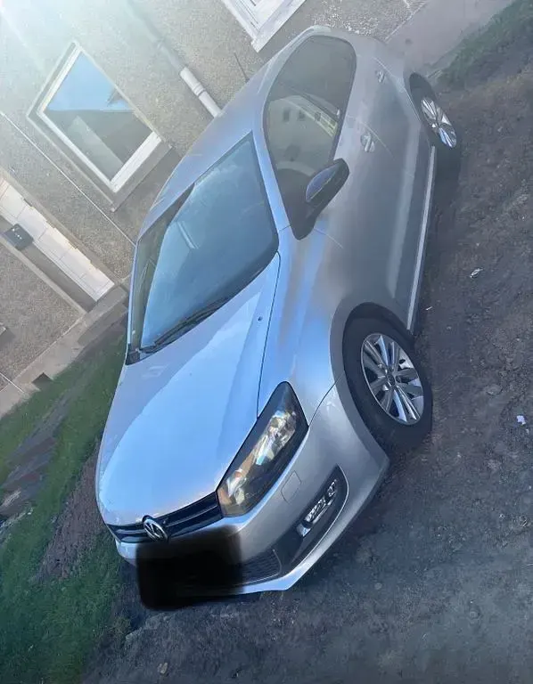 Gebraucht VW Polo Trendline 60 PS (44 kW) 2011 Silber Kleinwagen