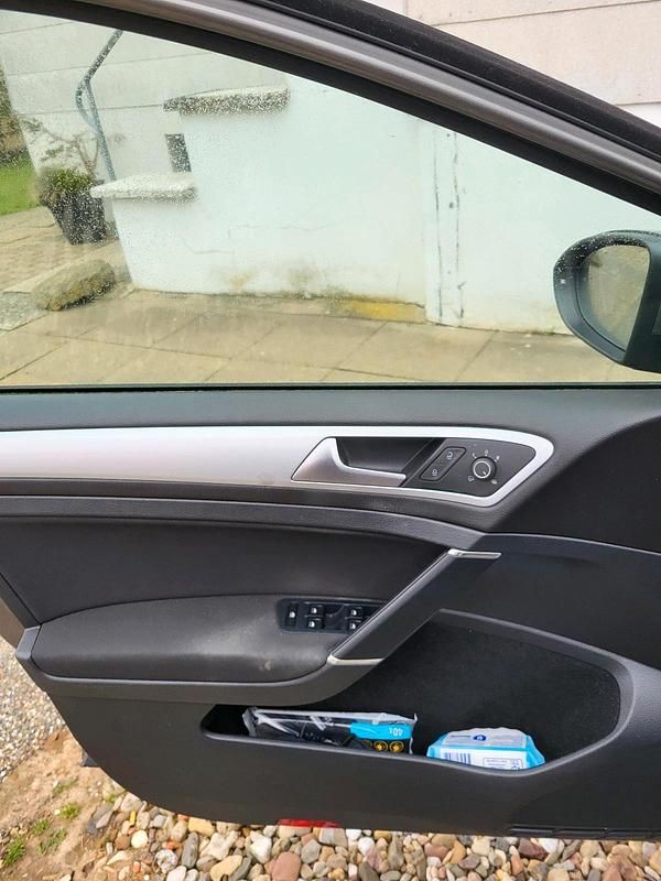 Gebraucht VW Golf VII Edition 110 PS (80 kW) 2014 Grau Kombi