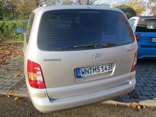 Gebraucht Hyundai Trajet 136 PS (100 kW) 2003 Grau Van / Kleinbus