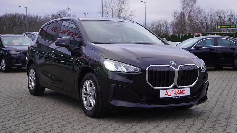 Gebraucht BMW 218 Active Tourer 136 PS (100 kW) 2022 Schwarz Van / Kleinbus