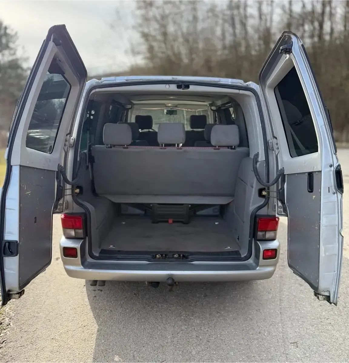 Usata VW T4 102 CV (75 kW) 1999 Argento Furgone