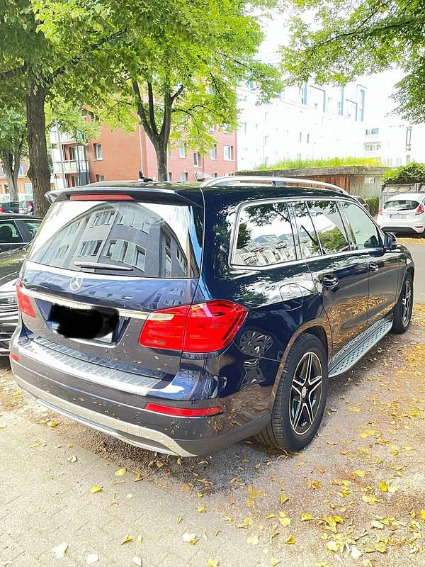 Blau Gebraucht 2013 Mercedes GL350 SUV | 17.900 € (Superpreis) - Bild 1/4