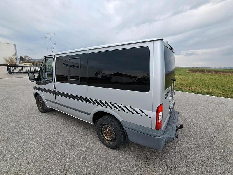 Second-hand Ford Transit 141 CP (103 kW) 2010 Argintiu Monovolum