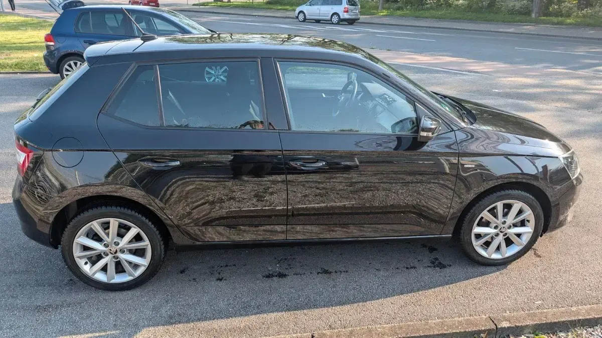 Gebraucht Skoda Fabia Clever 95 PS (69 kW) 2018 Schwarz Limousine
