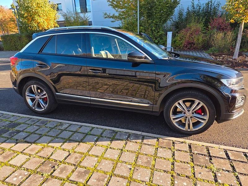 Schwarz Gebraucht 2018 VW T-Roc Sport SUV | 21.400 € (Fairer Preis) - Bild 1/4