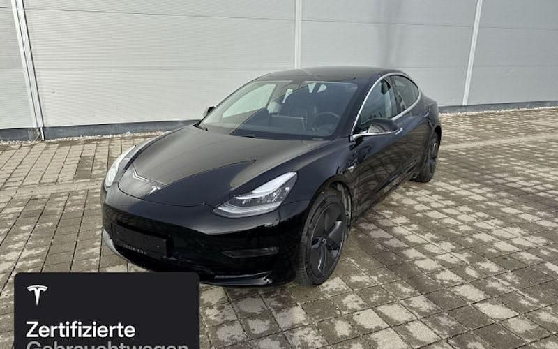 Schwarz Gebraucht 2020 Tesla Model 3 Long Range Limousine | 24.900 € (Fairer Preis) - Bild 1/4