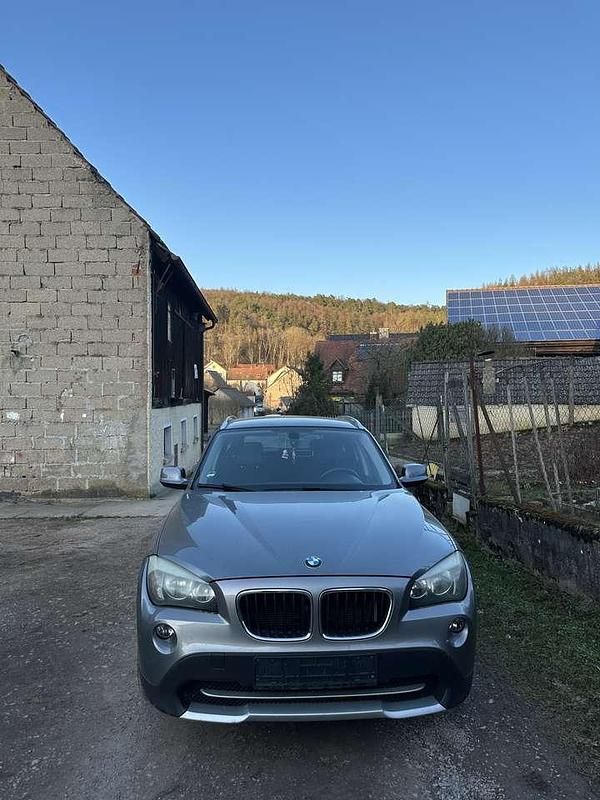 Gebraucht BMW X1 150 PS (110 kW) 2010 Grau SUV