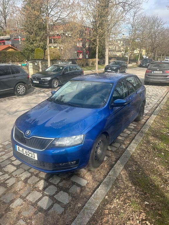 Gebraucht Skoda Rapid 110 PS (80 kW) 2018 Blau Kleinwagen