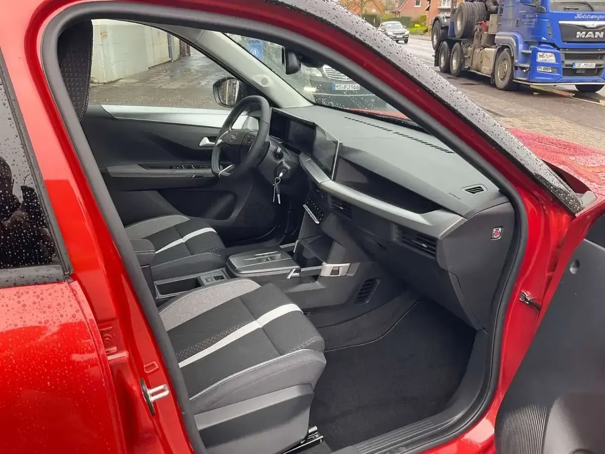 Gebraucht Opel Frontera 145 PS (106 kW) 2026 Orange SUV
