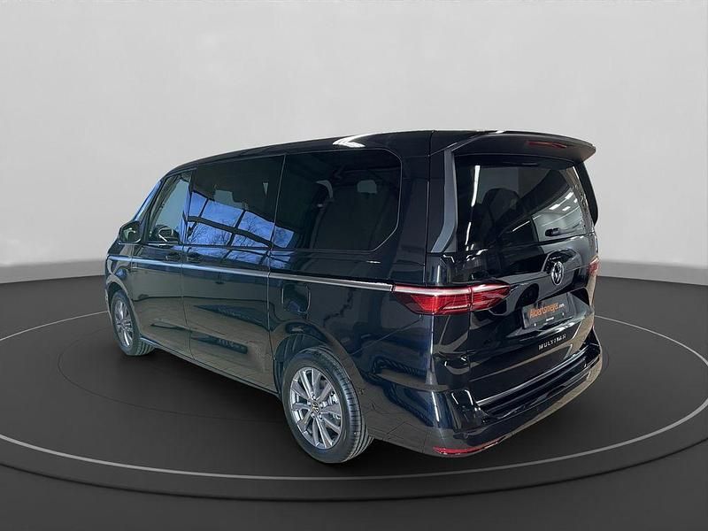 Neu VW Multivan Style 204 PS (150 kW) 2025 Schwarz Van