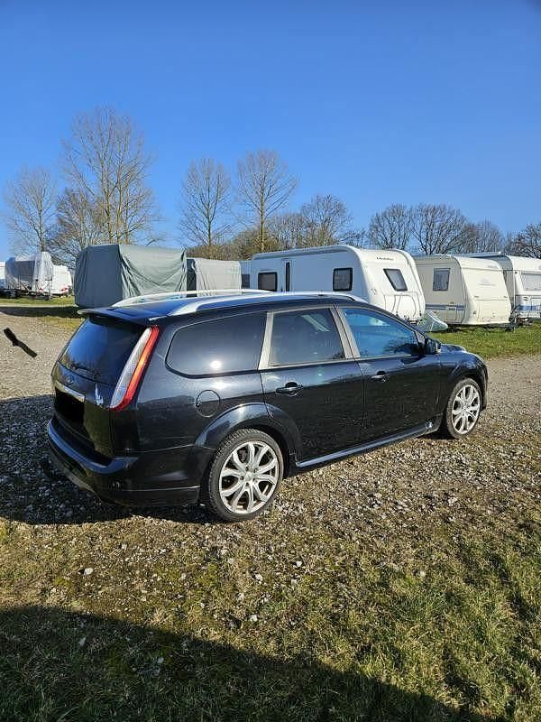 Gebraucht Ford Focus Titanium 145 PS (106 kW) 2009 Schwarz Kombi