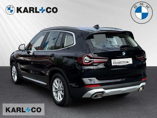 Gebraucht BMW X3 Sport Line 190 PS (139 kW) 2023 Schwarz SUV