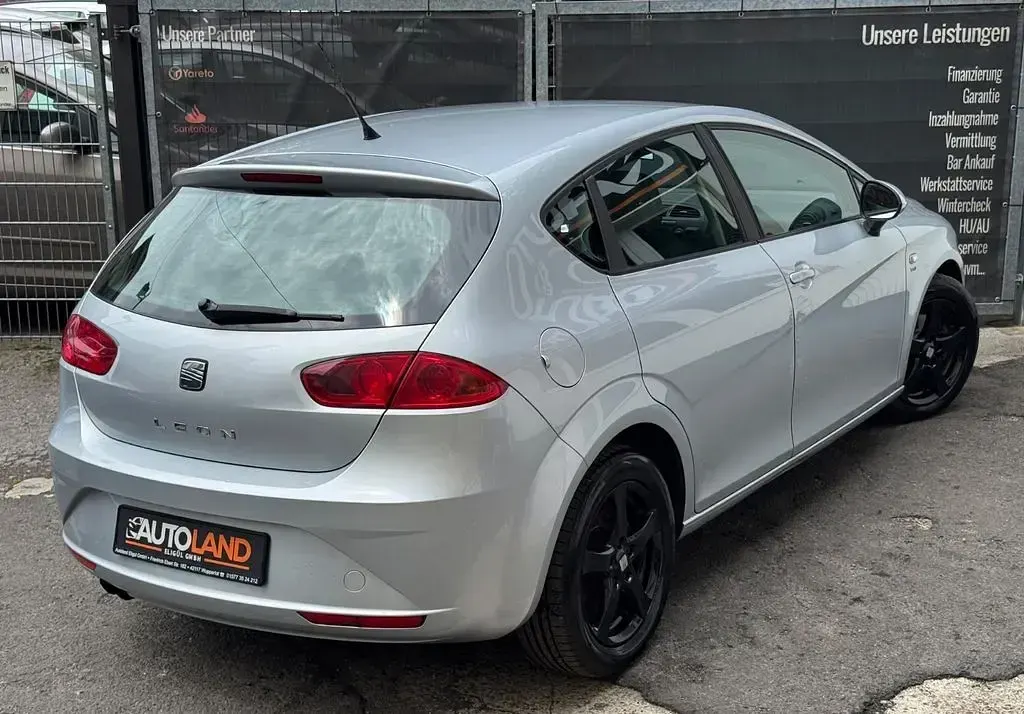 Gebraucht Seat Leon Reference 125 PS (91 kW) 2010 Grau Kleinwagen