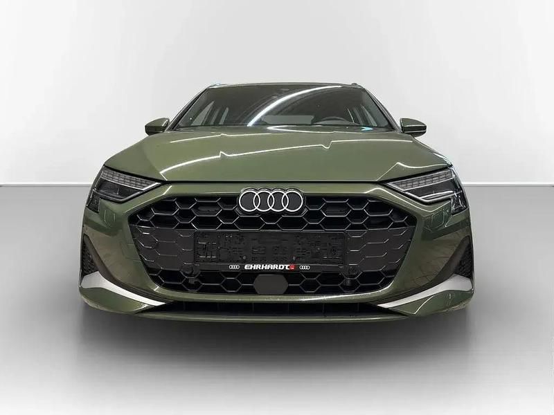 Gebraucht Audi A3 Advanced 204 PS (150 kW) 2025 Grün Limousine