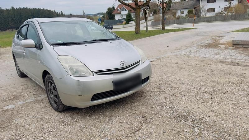 Gebraucht Toyota Prius 110 PS (80 kW) 2003 Grau Limousine