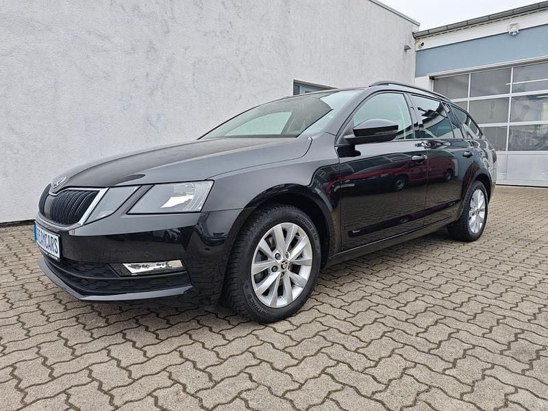 Gebraucht Skoda Octavia Ambition 131 PS (96 kW) 2020 Schwarz Kombi