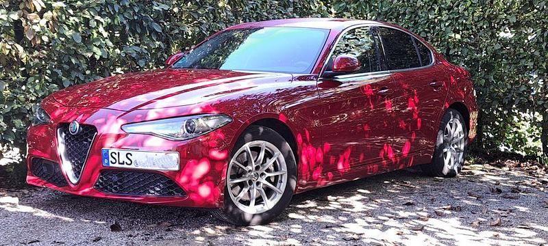 Gebraucht Alfa Romeo Giulia 179 PS (131 kW) 2018 Rot Limousine