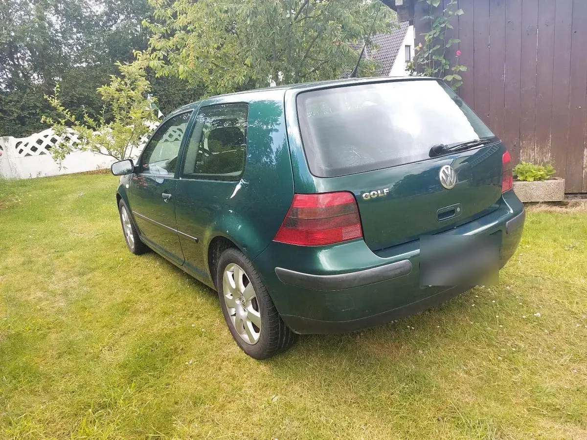 Gebraucht VW Golf 75 PS (55 kW) 2002 Grün Coupé