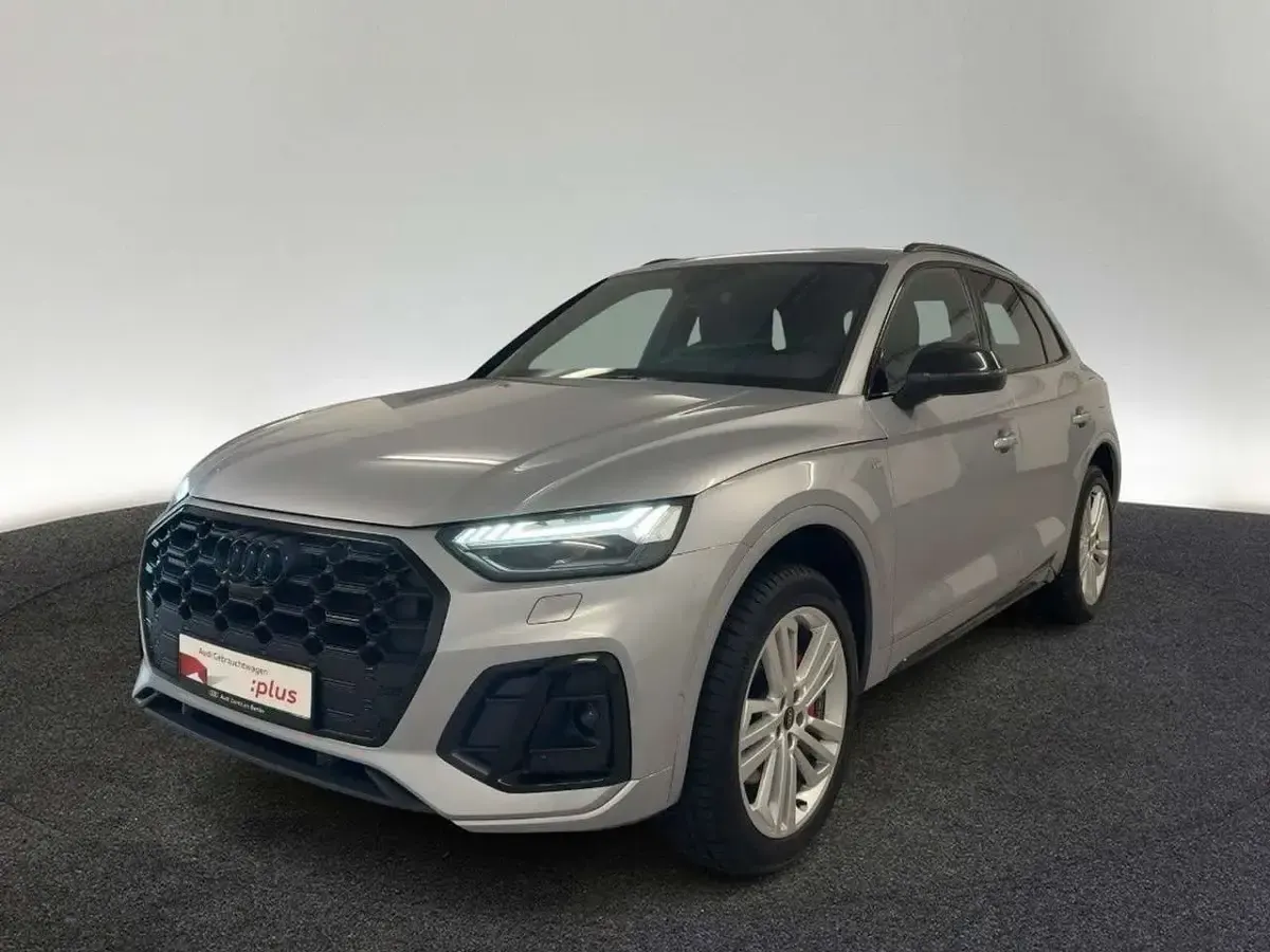 Second-hand Audi Q5 Business 367 CP (269 kW) 2025 Argintiu SUV