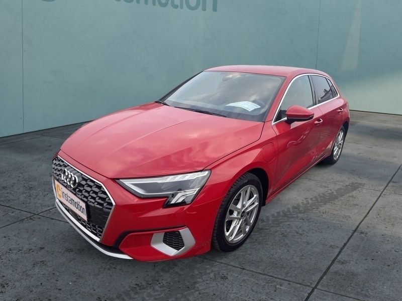 Rot Gebraucht 2021 Audi A3 Sportback e-tron Advanced Limousine | 25.490 € (Fairer Preis) - Bild 1/2