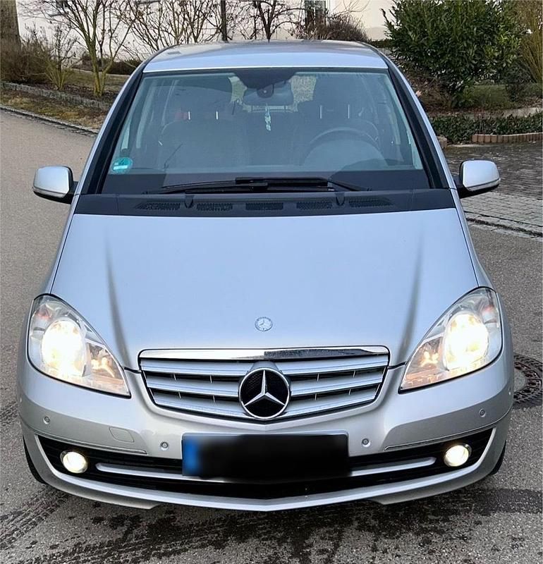 Gebraucht Mercedes A170 Elegance 116 PS (85 kW) 2009 Silber Kleinwagen