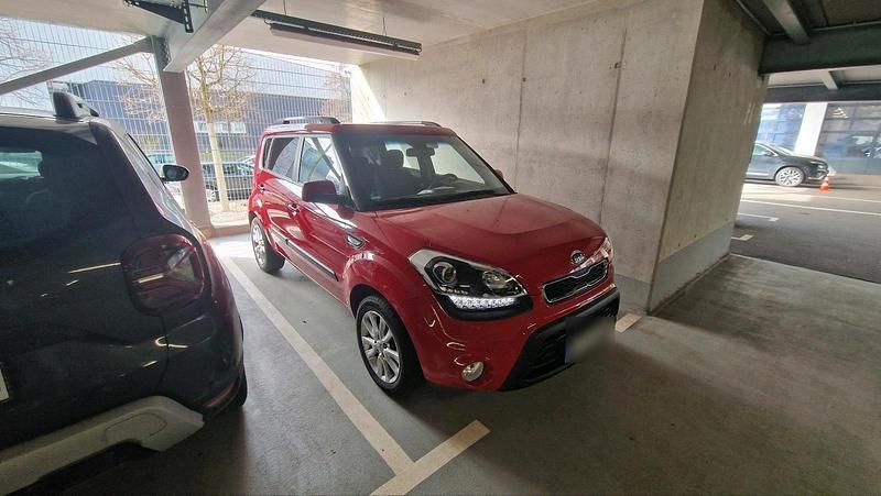 Gebraucht Kia Soul 125 PS (91 kW) 2012 Rot SUV
