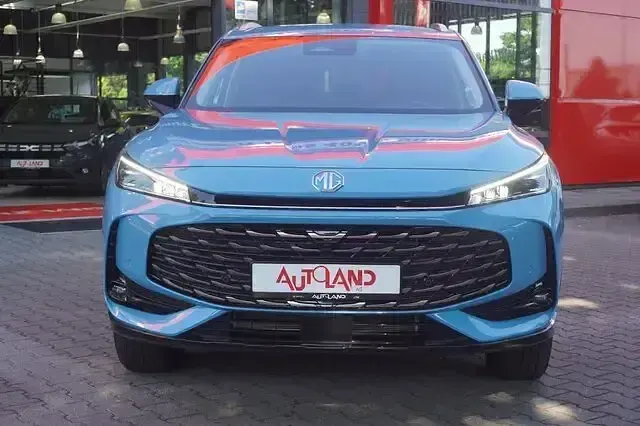 Neu MG HS Luxury 170 PS (125 kW) 2025 Blau SUV
