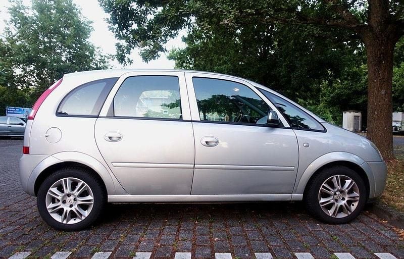 Gebraucht Opel Meriva 101 PS (74 kW) 2005 Grau Van / Kleinbus