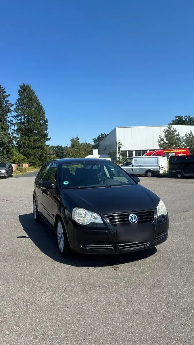Gebraucht VW Polo Comfortline 69 PS (50 kW) 2008 Schwarz Kleinwagen