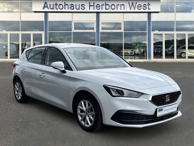 Gebraucht Seat Leon Style 150 PS (110 kW) 2025 Weiss Limousine