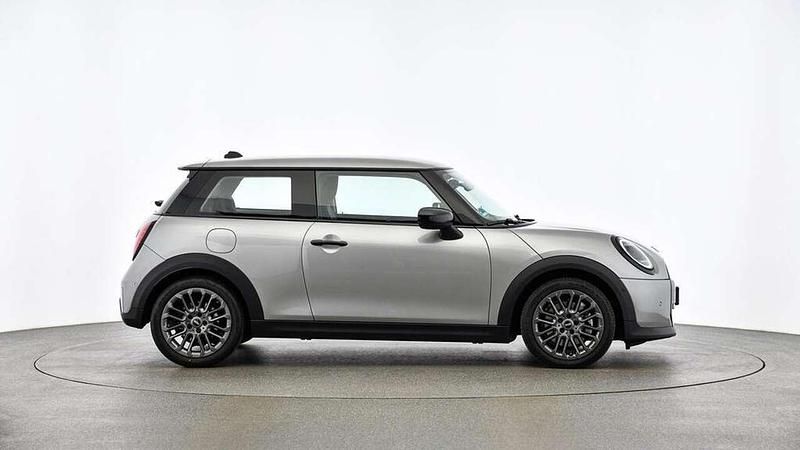 Gebraucht Mini Cooper Classic 156 PS (114 kW) 2024 Grau Kleinwagen