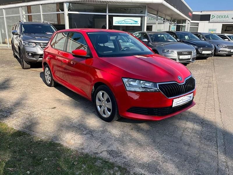 Gebraucht Skoda Fabia Cool Plus 60 PS (44 kW) 2021 Corridarot Kleinwagen