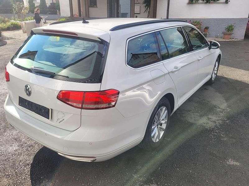 Occasion VW Passat R-line 150 ch (110 kW) 2018 Blanc Break