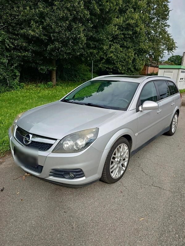 Silber Gebraucht 2006 Opel Vectra Kombi | 3.000 € (Teuer) - Bild 1/4