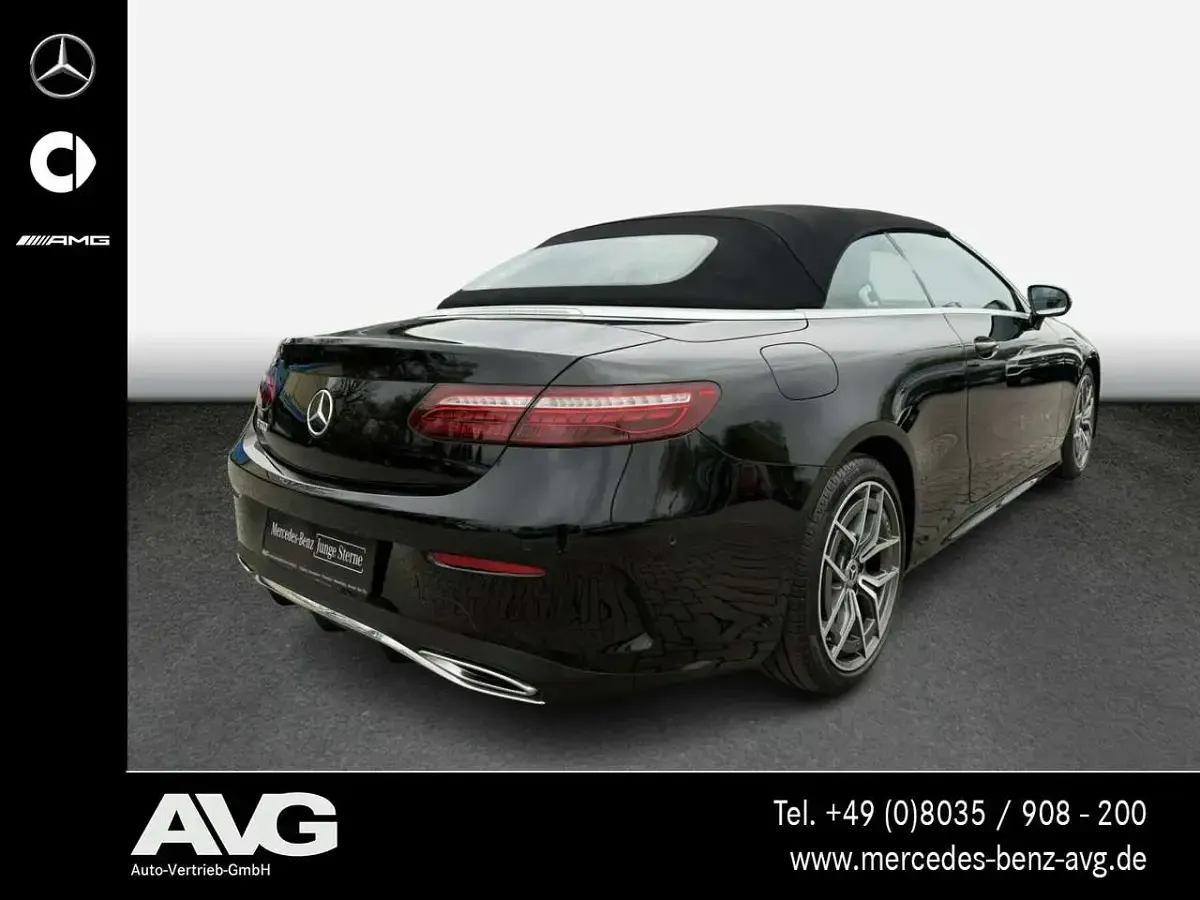 Gebraucht Mercedes E300 AMG 258 PS (189 kW) 2021 Schwarz Cabrio
