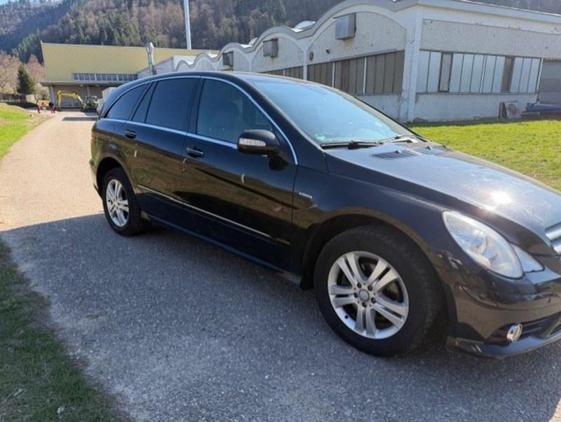 Gebraucht Mercedes R320 224 PS (164 kW) 2007 Schwarz Van / Kleinbus