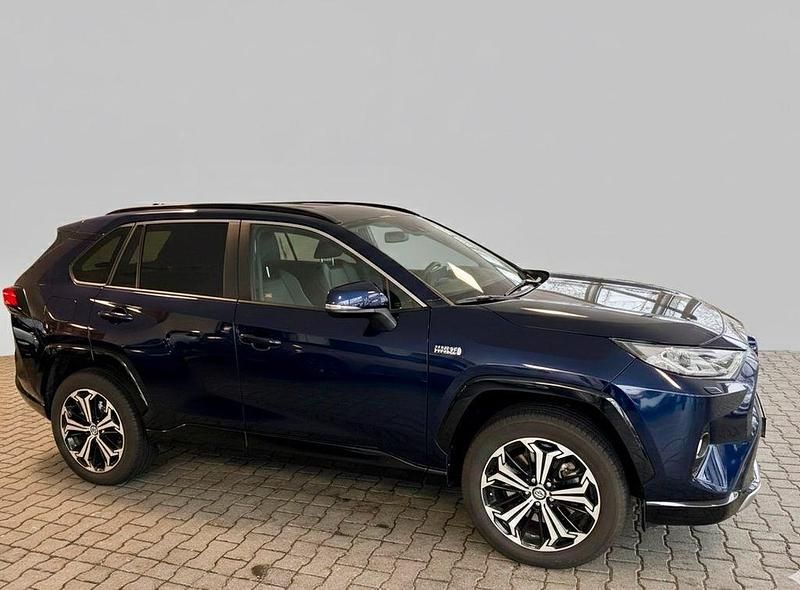 Second-hand Suzuki Across Comfort+ 185 CP (136 kW) 2023 Albastru SUV