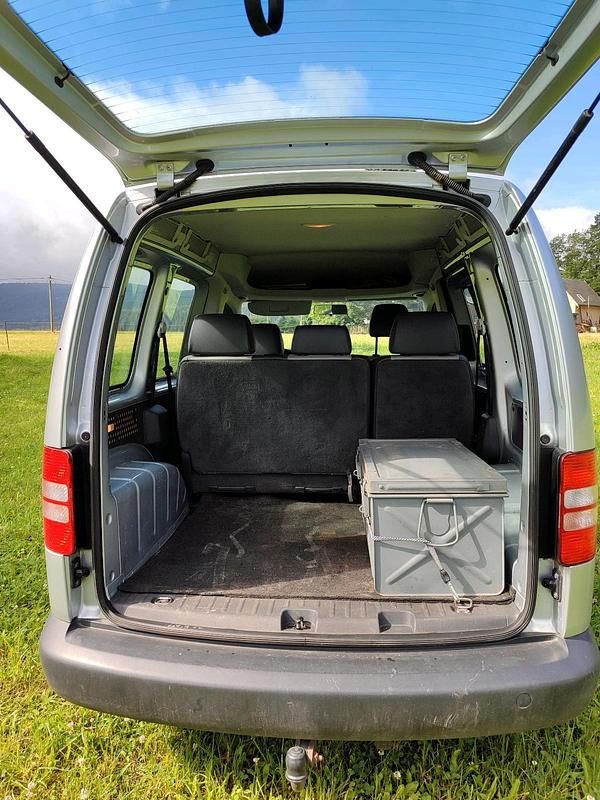 Gebraucht VW Caddy Basis 185 PS (136 kW) 2013 Silber Van / Kleinbus