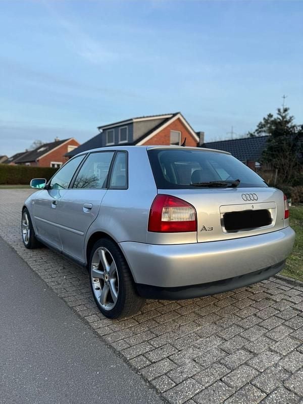 Gebraucht Audi A3 105 PS (77 kW) 2003 Silber Kleinwagen