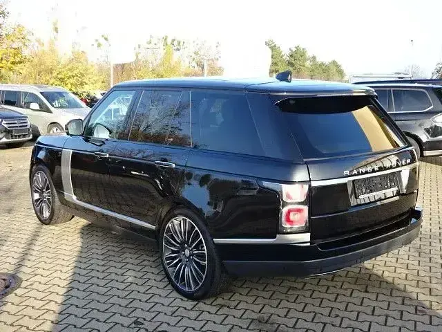 Gebraucht Land Rover Range Rover Autobiography 404 PS (297 kW) 2020 Santorini black SUV