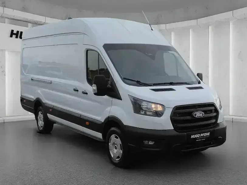 Occasion Ford Transit Trend 131 ch (96 kW) 2025 Blanc Berline