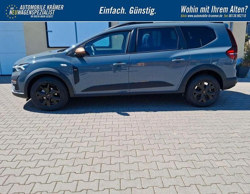 Neu Dacia Jogger Extreme 110 PS (80 kW) 2025 Dusty green metallic Van / Kleinbus